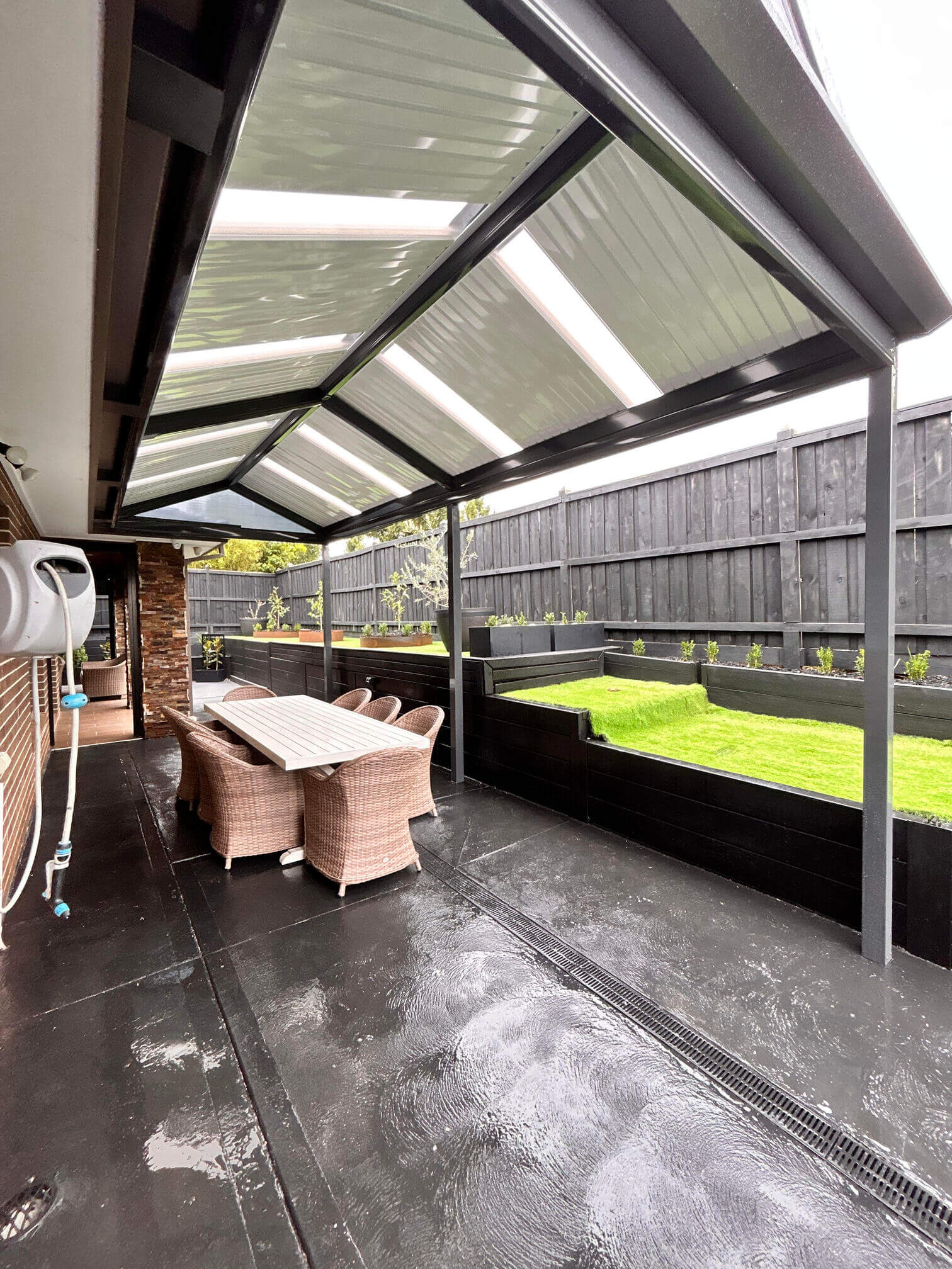 Stratco Flat Roof outback cooldeck